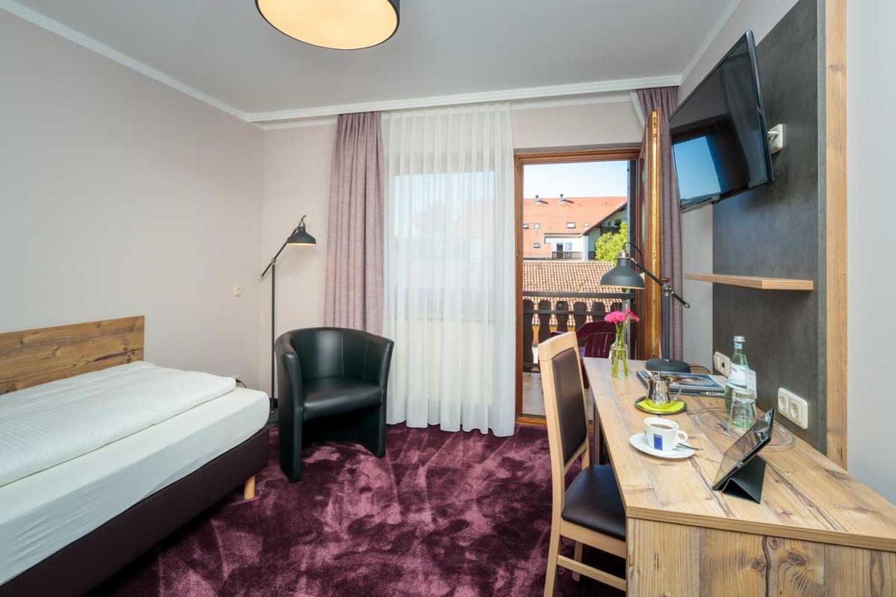 Hotel Pockinger Hof Pocking  Exterior foto